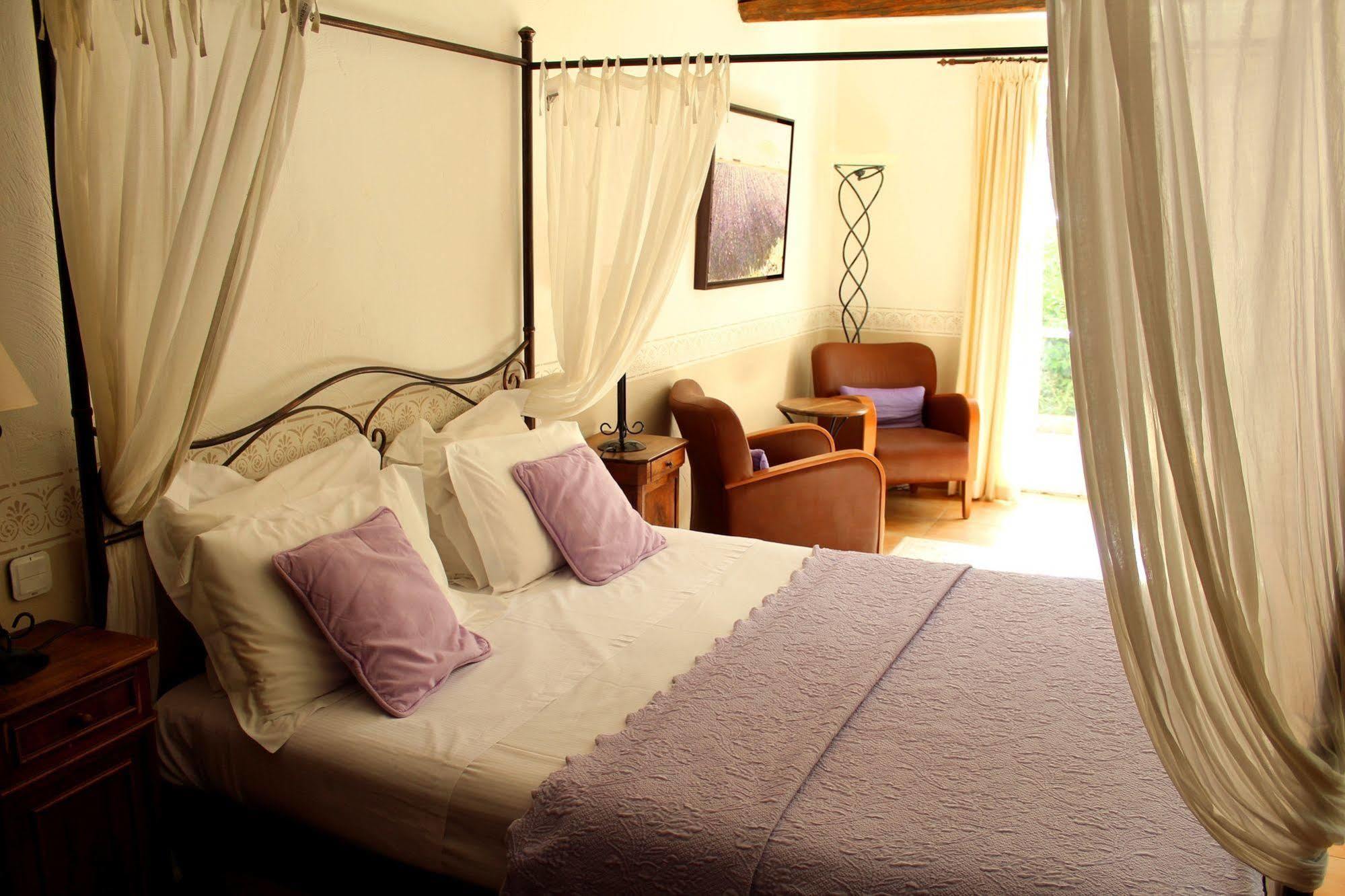 Hotel La Bastide D'Eygalieres Luaran gambar